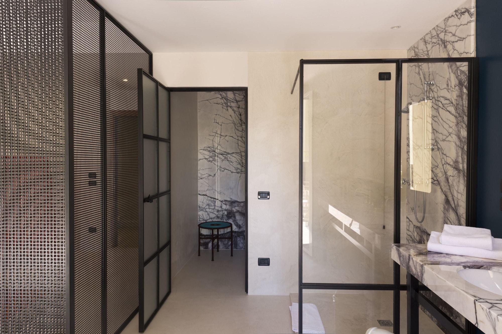 Boutique Hotel Trieste - Adults Only เวโรนา ภายนอก รูปภาพ