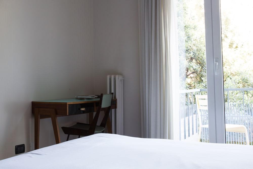Boutique Hotel Trieste - Adults Only เวโรนา ภายนอก รูปภาพ
