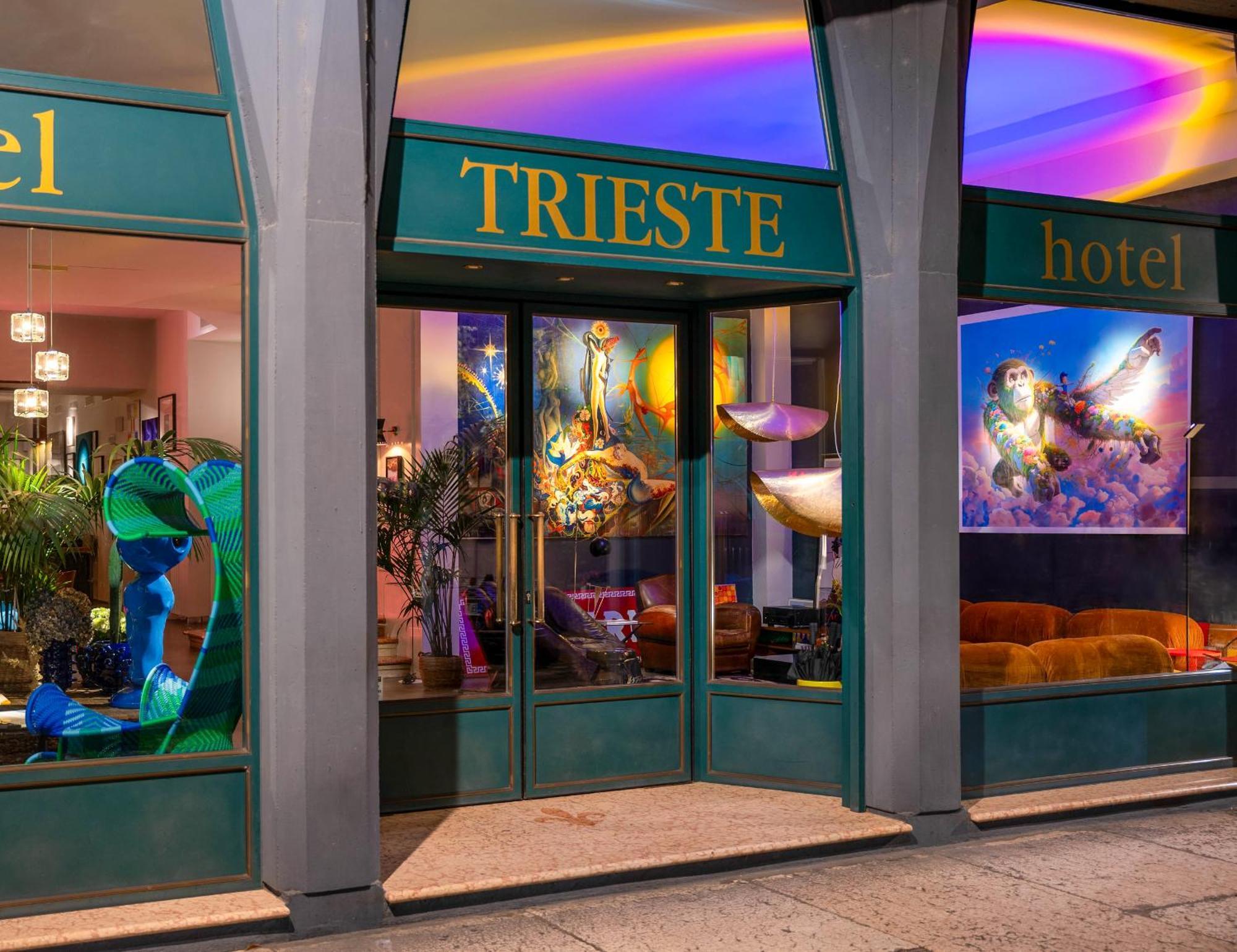 Boutique Hotel Trieste - Adults Only เวโรนา ภายนอก รูปภาพ